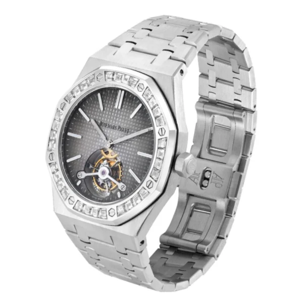 AP Extra Diamond Plat Replica - Image 2