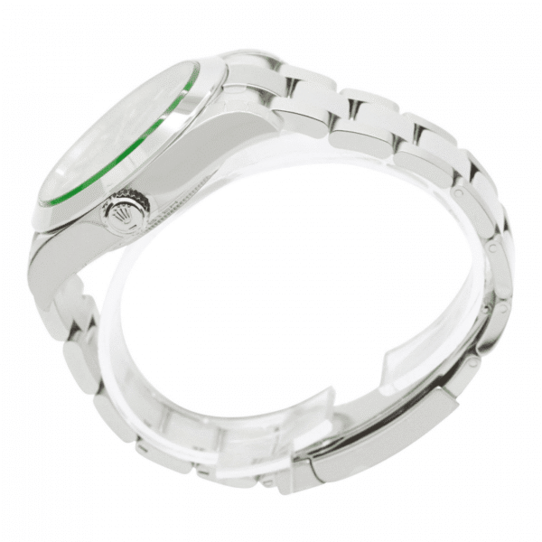 Rolex Milgauss Black Dial Green Crystal M116400GV-0001 Oyster Replica - Image 3